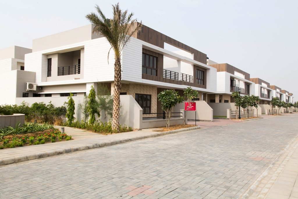 6 Bed Room Bunglow in The Heart Of Jaipur,Newely Constructed